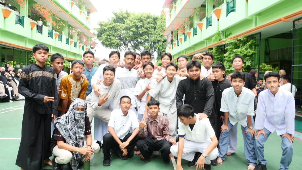 Semarak Peringatan Maulid Nabi Muhammad SAW 1448 H di SMKN 19 Jakarta: Meneladani Akhlak, Mempererat Ukhuwah
